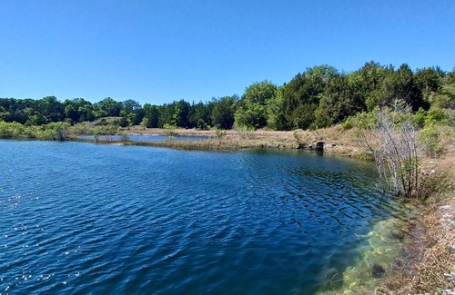 Branford RV Rental | RV Camping Spots - Private Lake View - < 5 minute drive to Ichetucknee River