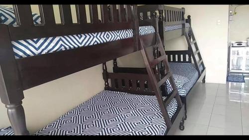 Angeles City Hotel | RV3 TRANSIENT HOUSE