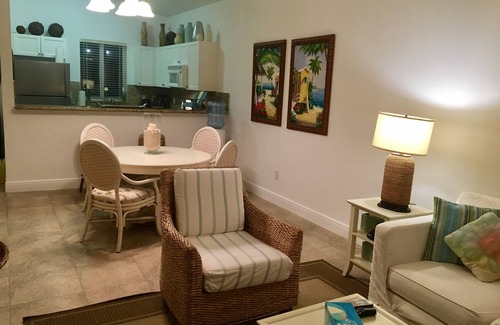 Alice Town Condo | RW Bimini Oceanfront View 2-Bed/2-Bath