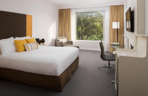 Bass Hill Hotel | Rydges Bankstown