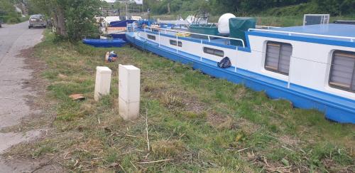 Brouckerque Boat Rental | Séjour confortable sur péniche luxueuse