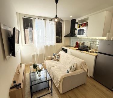 Gentilly Apartment | Séjour lumineux et moderne aux portes de Paris