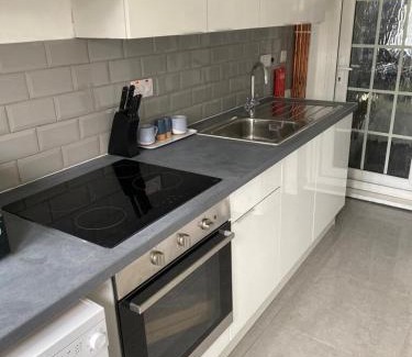Gravesend Apartment | S Gravesend 1 Bed Flat 2 Min Walk STN-Town Centre