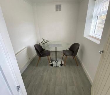 Gravesend Apartment | S Gravesend 1 Bed Flat 2 Min Walk STN-Town Centre