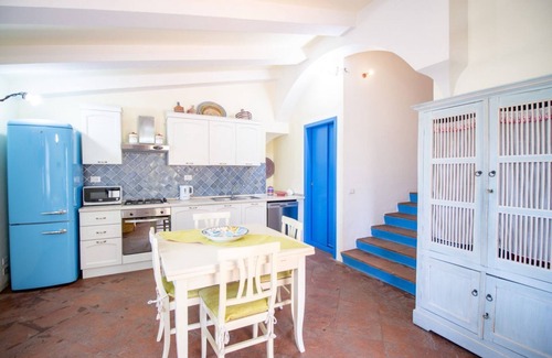 Cardedu Apartment | S'Omu and Assunta 1P by All4sardinia