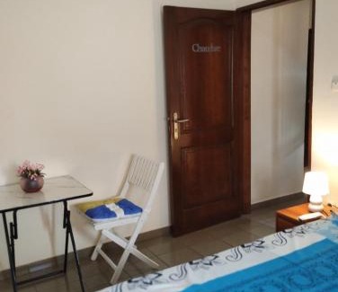 Yaounde Bed & Breakfast | S&R Home chambre