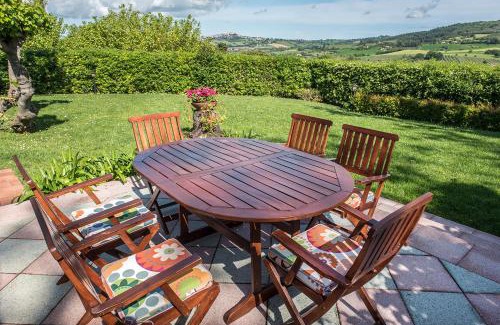 Sirolo Apartment | S315 - Sirolo, villa singola con giardino panoramico