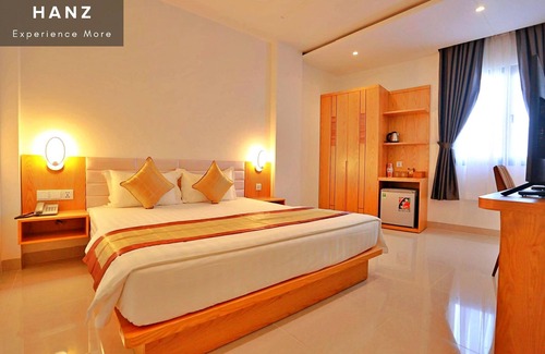 District 10 Hotel | S79 Son Mi Hotel