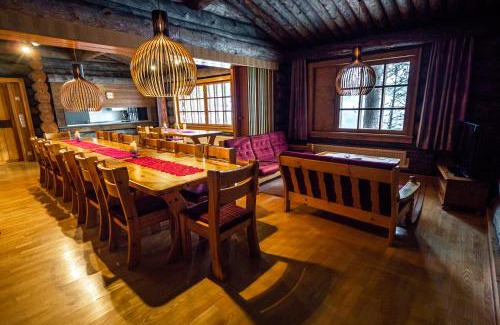Saariselka Ski Chalet | Saarikejo Huskylodge