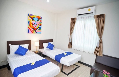 Sanambin Hotel | Sabai Twin Bed with ABF near Don Muang Airport