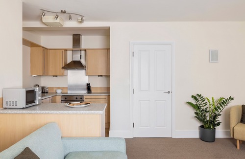 Pontcanna Apartment | SACO Cardiff – Cathedral Road