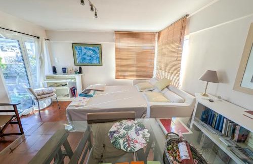 Kerameikos Apartment | Sacred Way rooftop apartment