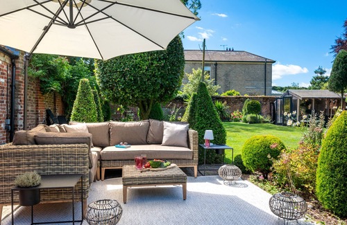 Toft Monks House | Saddlers - Four Bedroom House, Sleeps 8