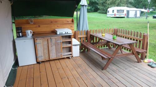 Magyarhertelend Other | Safari tent