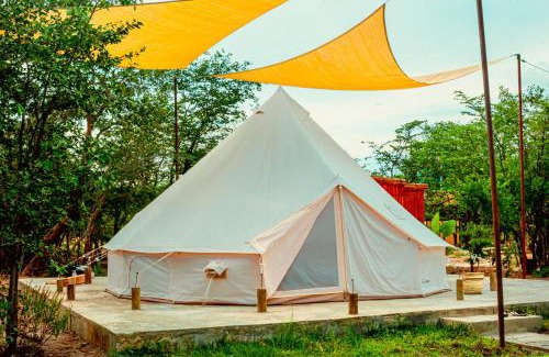 Livingstone Other | safari tent