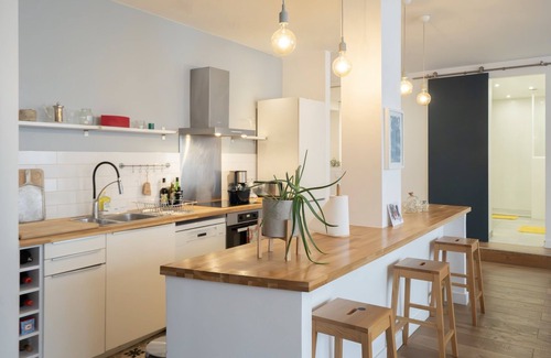 Quartier de la Folie-Mericourt Apartment | Safe And Stylish Paris Apartment