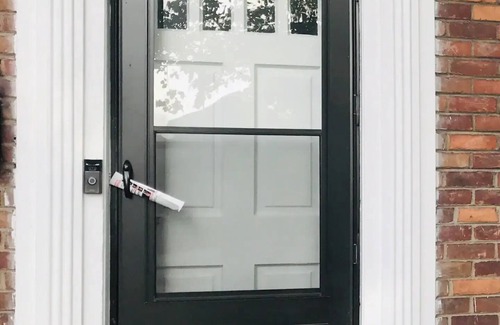 Jefferson Chalmers House | Safe & Quiet. 20’ all Sport venues, Dwtn Detroit, DMC, 5’ Riverfront & I-94. nn