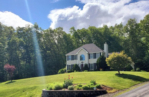 Auburn House | SafenPeacefulnQuitenBrightnGorgeousnAccessibility