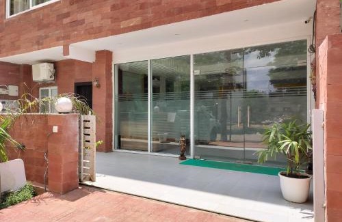 Greater Noida Hotel | Saffron Inn - Expo India Mart