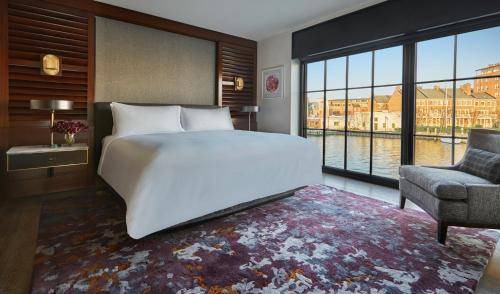 Fells Point Hotel | Sagamore Pendry Baltimore Harbor One Bedroom Suite