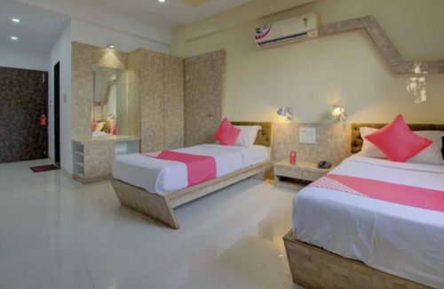 Pirangut Hotel | Saiba Residency