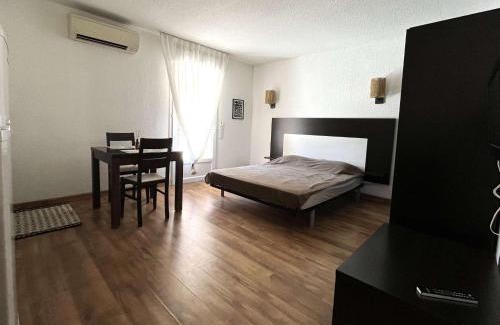 Saint-Florent Apartment | SAINT-FLORENT Studio PISCINE FLO300-146