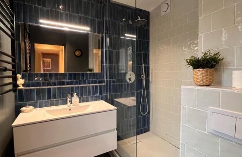 14th Arrondissement Apartment | Saint Jacques Versailles
