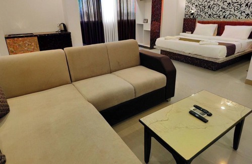 Shirdi Hotel | Sairaah Golden Suites