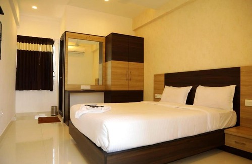 Pollachi Hotel | SAISPRESIDENCY
