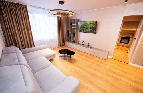 Bucharest City-Centre Apartment | Sakura - One Bedroom Apartment - Next to Victoria Avenue and Cismigiu Park