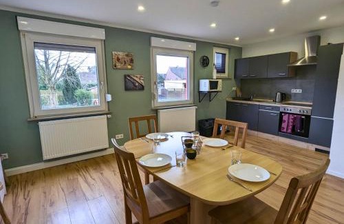 Materborn Apartment | Sali Homes -Business Stay-Rheinische Gemütlichkeit