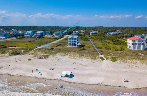 Yaupon Beach House | Sally's Sandcastle