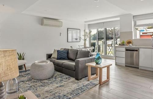 Sorrento Apartment | Salt 4 Getaway Luxury for 2