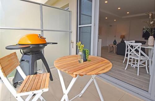 Sorrento Apartment | Salt 4 Getaway Luxury for 2
