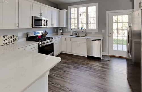 Arundel Cottage | Salt Life A Charming Cottage loaded w/Amenities Inc. Pool