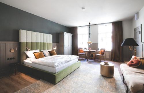 Altstadt Apartment | Saltbloom Apartments