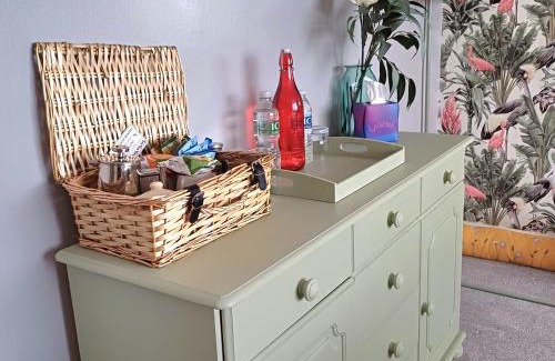 Wells-next-the-Sea Bed & Breakfast | Saltmarsh Rooms at Armeria in Wells next the Sea