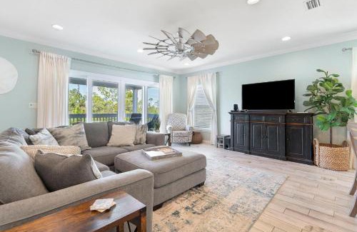 Ono Island House | Salty Breeze at Lost Key Villas-Pet Friendly!