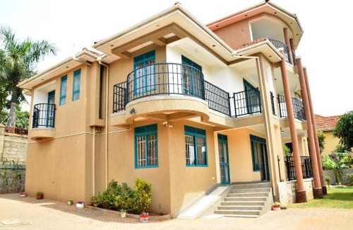 Kampala Villa | Sam's Villa