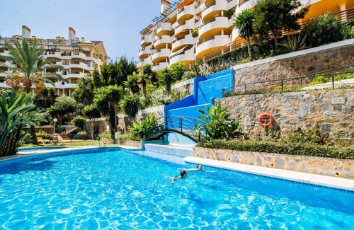 Nueva Andalucia Apartment | SAM24I- Cozy apartment walking distance to beach