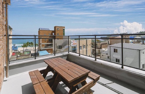 Samcheok House | Samcheok Momo Pension