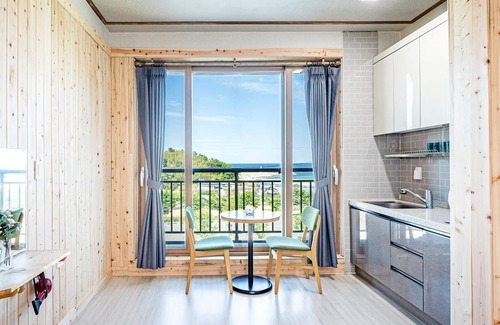 Samcheok House | Samcheok Neulpuleun Pension