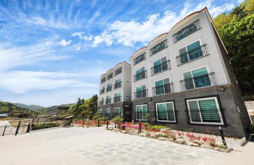 Samcheok House | Samcheok theggeulrim pension