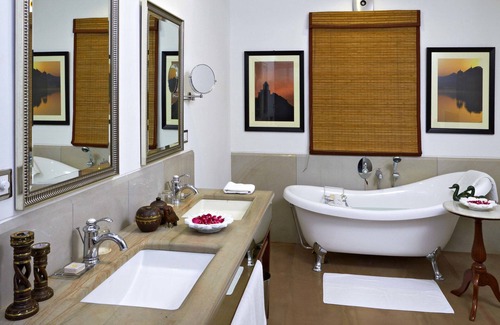 Amer Fort Road Hotel | Samode Haveli