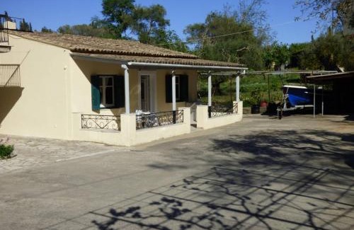Parelioi Apartment | Samoilis cottage