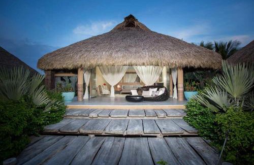 Santa Maria Colotepec Hotel | Samora Luxury Resort