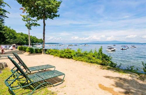 Gilford House | Samoset Condo on Lake Winnipesaukee