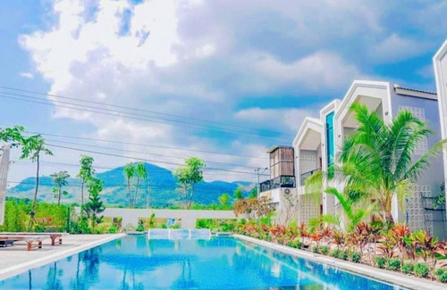 Kampot Apartment | SAMOT KHSACH RESORT ll