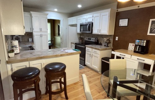 San Antonio House | San Antonio Getaway near Sea World and Fiesta Texas