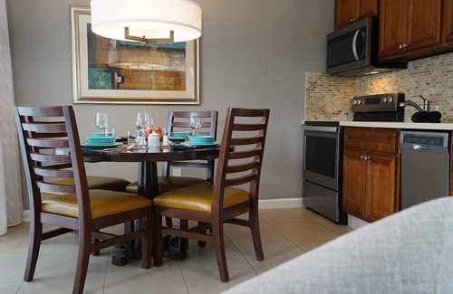Lawrence Welk Resort Village Apartment | San Diego Luxury Suites 1Bedroom - Near Legoland Beach Wildpark, 5 Star Resort!